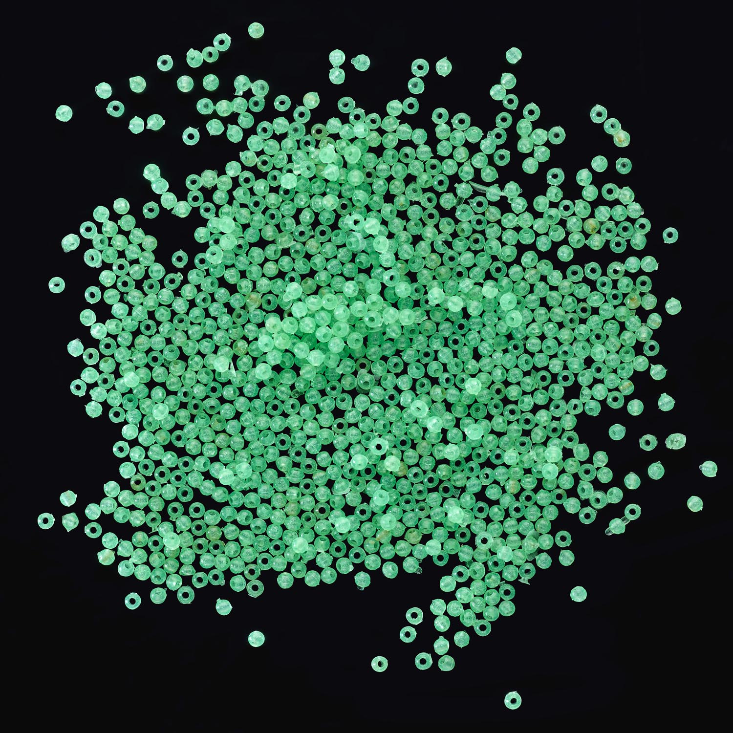 Immagine di MICRO BEAD GLOW 1.5MM X200