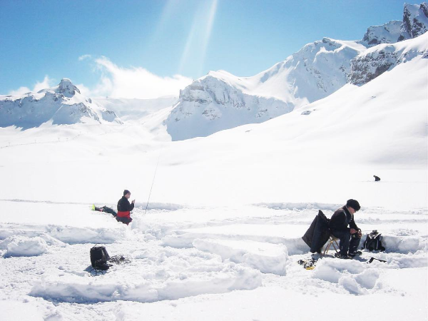 Images de la catégorie La pêche sur glace